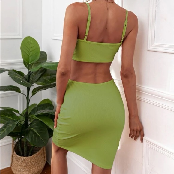 New Green Cut Out Dress - Picture 3 of 3